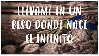 Video thumbnail of "Paté de Fuá ft. Lila Downs - Llévame En Un Beso (Letra Oficial)"