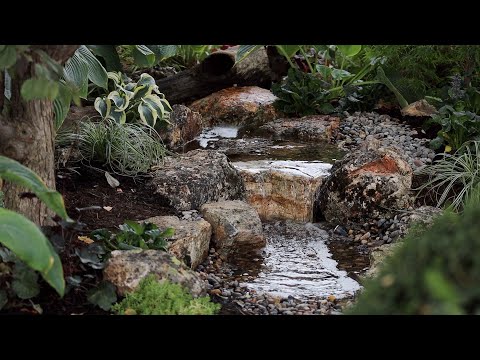 Video: Idéer för vattenfunktioner - Hur man använder vattenfunktioner i trädgården