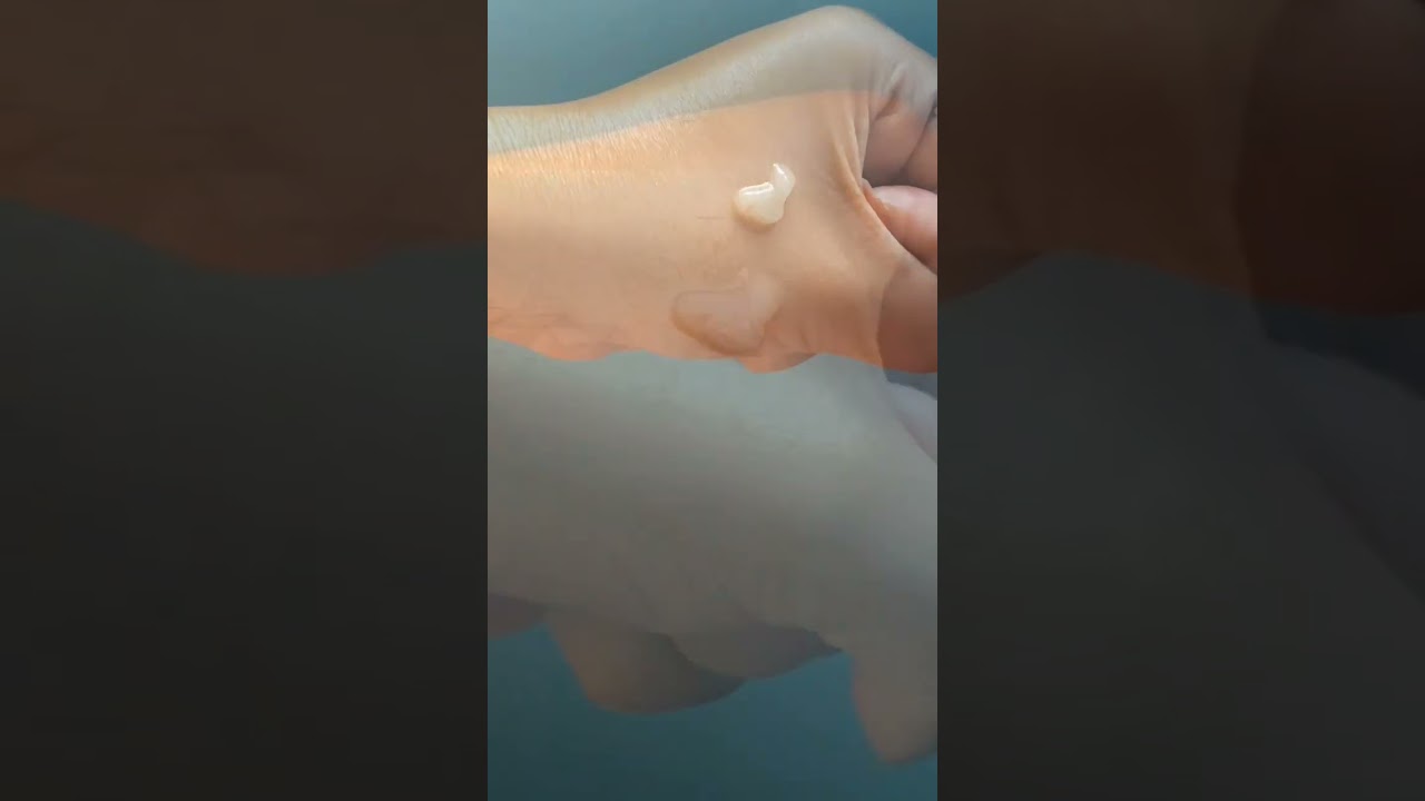 GraziaUp Gold Brightening Serum  | Anti aging serum 