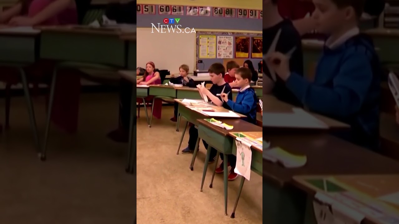 Alberta teachers vote in favour of strike