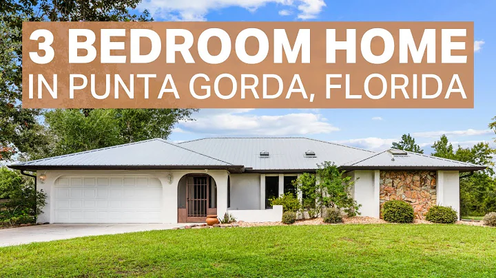 3 Bedroom, 2 Bathroom Pool Home with Family Room on 5 Acres of Land with a Detached Garage & Barn 🐎