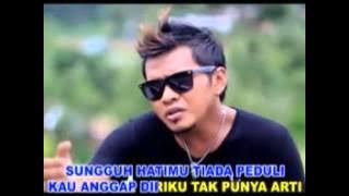 UNDANGAN PALSU- TAUFIQ SONDANG ( House Dangdut Karaoke)