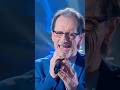 Gianni ha investito Loredana di emozioni con "Sailing" e vola alla Finale di #TheVoiceSenior ✈️✌️