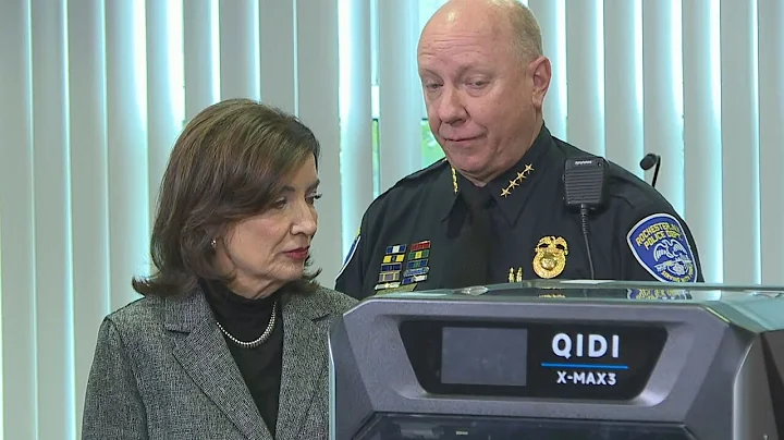LIVE: Hochul makes public safety announcement