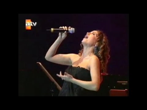 Aşkın Nur Yengi | Hesap Ver Canlı Performans (Şehrazat Gecesi 2005)