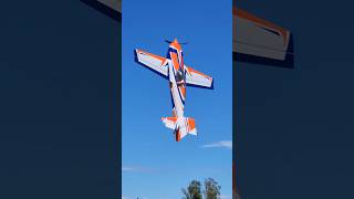 Dean 3D Hovering his Extra 260
Dean 3D Hovering his Extra 260 Dean 3D Hovering his Extra 260