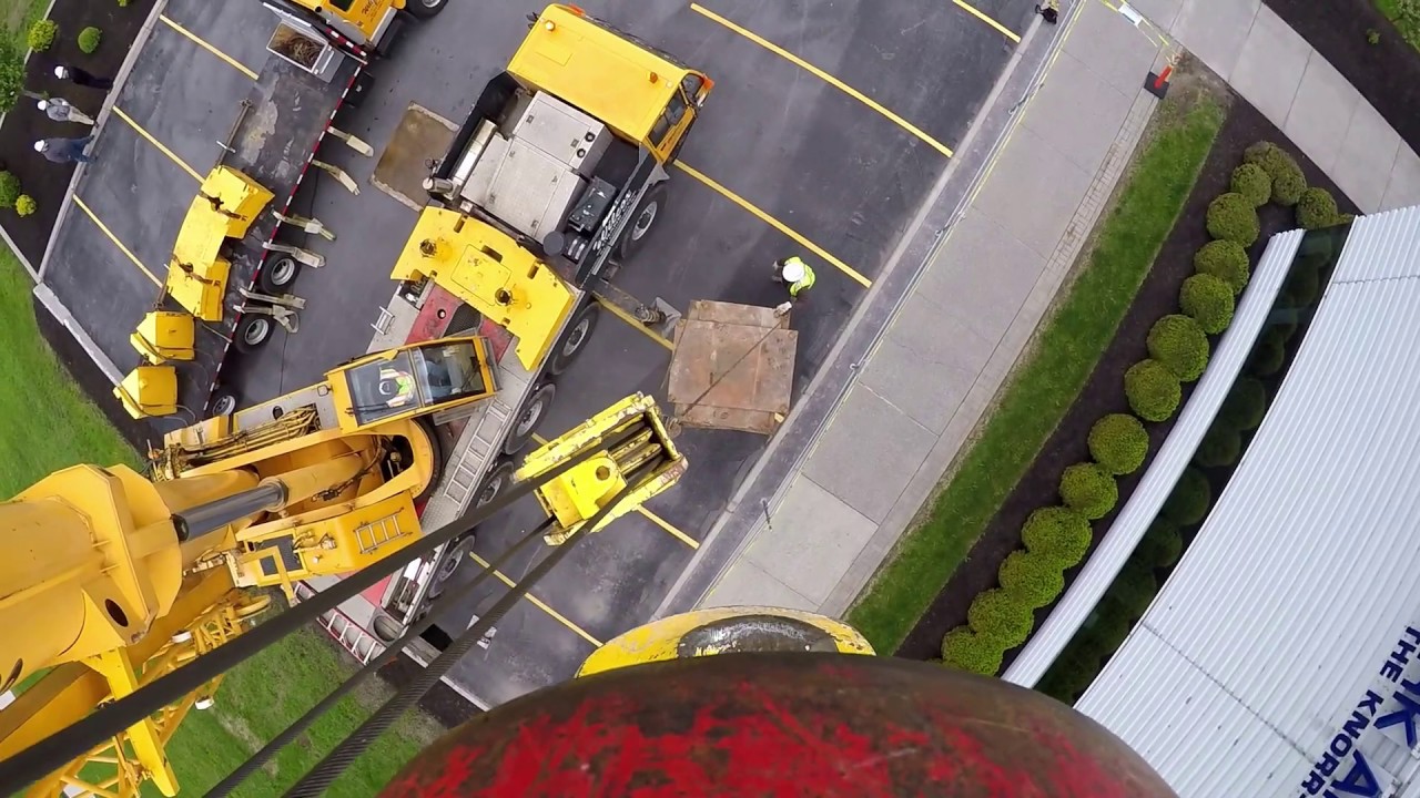 Beautiful Time Lapse Setting Rooftop Units at the NY Air Brake in Watertown New York