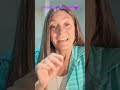 Siempre tenemos que soltar o dejar algo para poder.avanzar !!