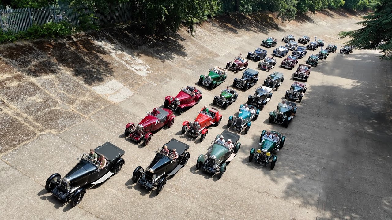 The Lagonda Fete at Brooklands 2025. The Lagondas on the banking