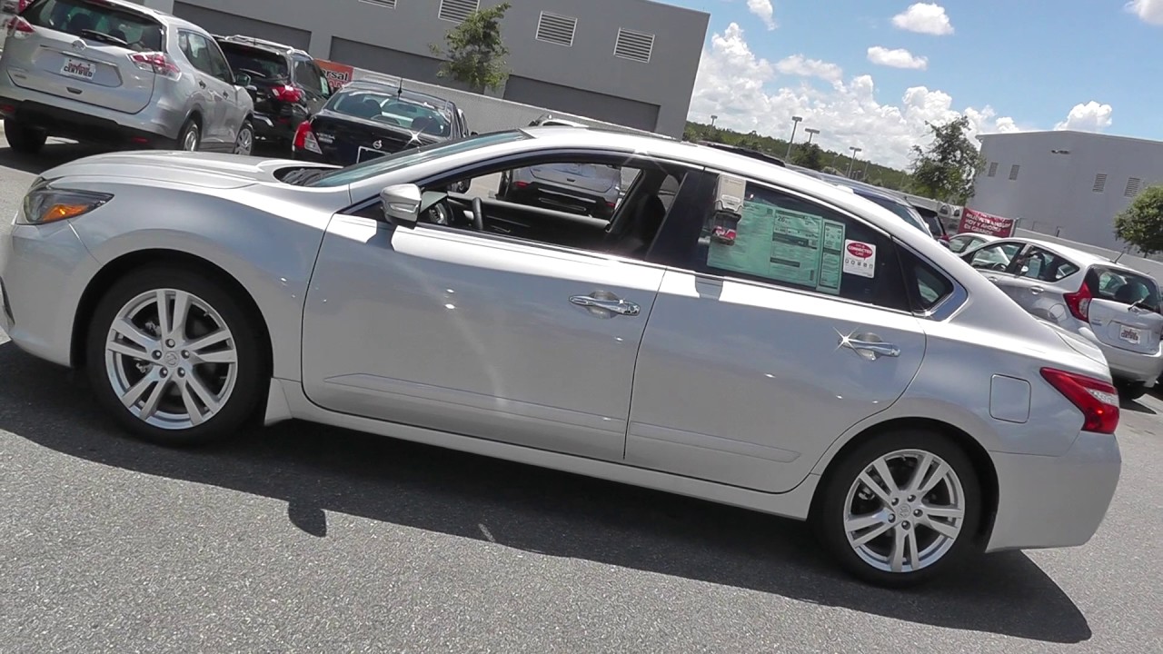 30 SECONDS WALK AROUND NISSAN 2017 Nissan Altima 3 5 SL  Stock 