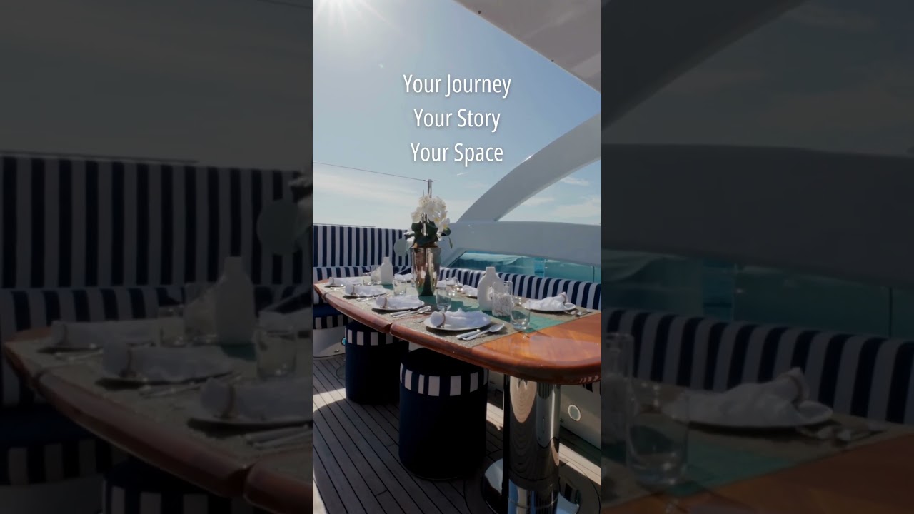 Great Barrier Reef Yacht Charters Experience - YOTSPACE Lumir #yachtlife #yachtcharter #luxurytravel
