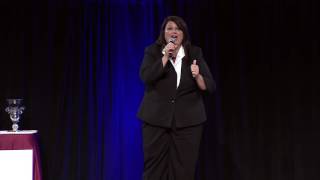 Beth Rose, CAI, AARE, 2016 Women's International Auctioneer Champion
