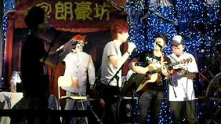 RedNoon live music @ 朗豪坊 - iphone版 死蠢(即興) 20091028