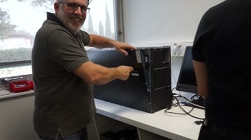 Une journée type chez les Techniciens Informatique...
