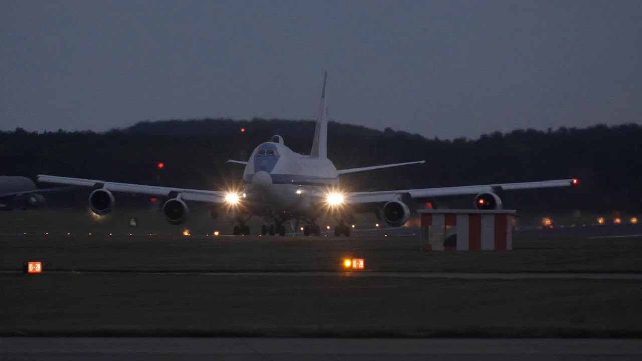 LIVE Donald Trump's E-4b Doomsday Plane RAF Mildenhall UK State Visit