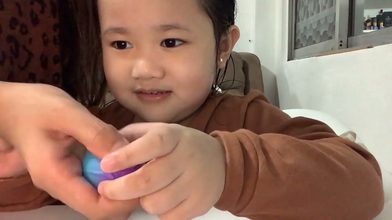 Open hatchimal egg with me 🥚☺️