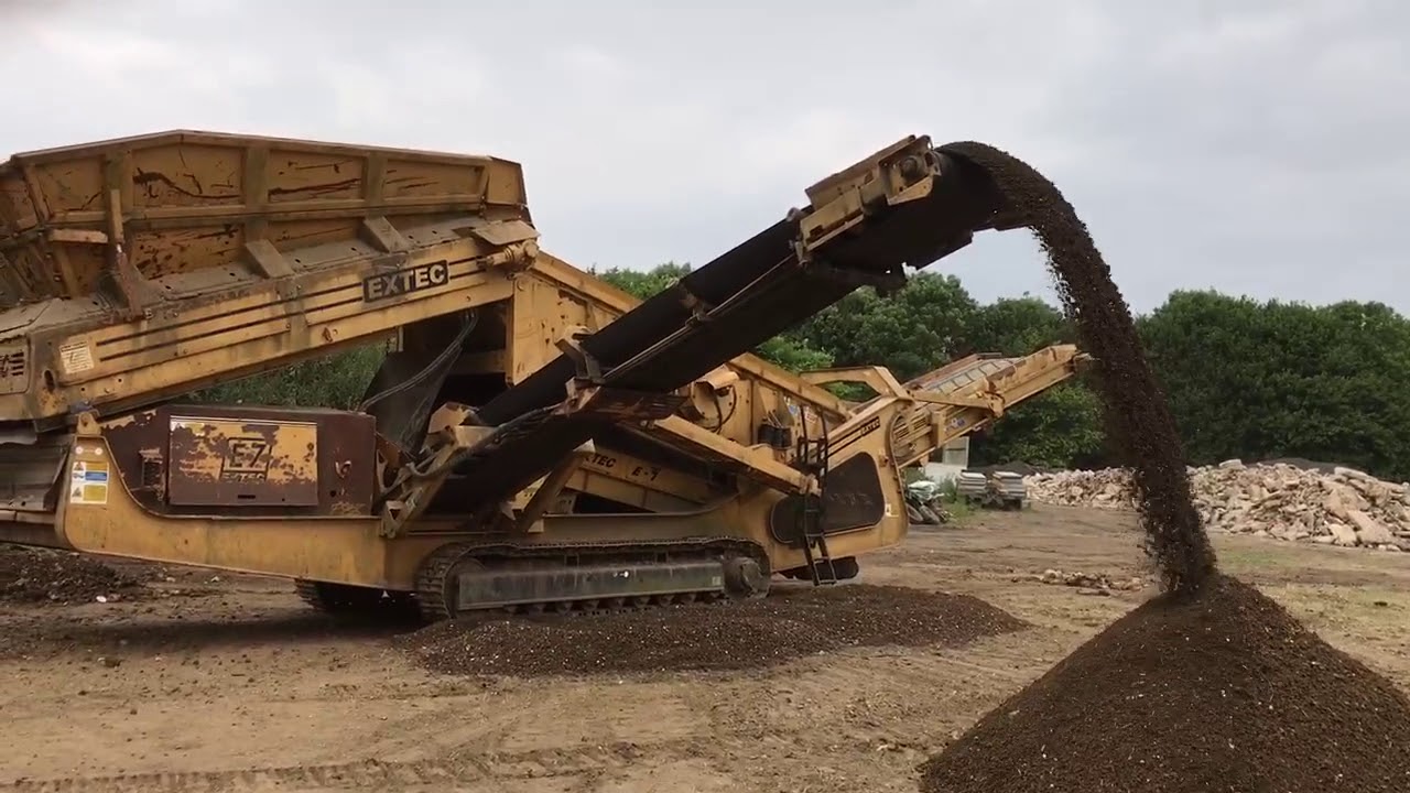 DWP concrete crusher and grading machine - YouTube