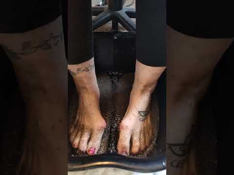 Chia seed foot soak smash  #footsoak #chiaseed #sole