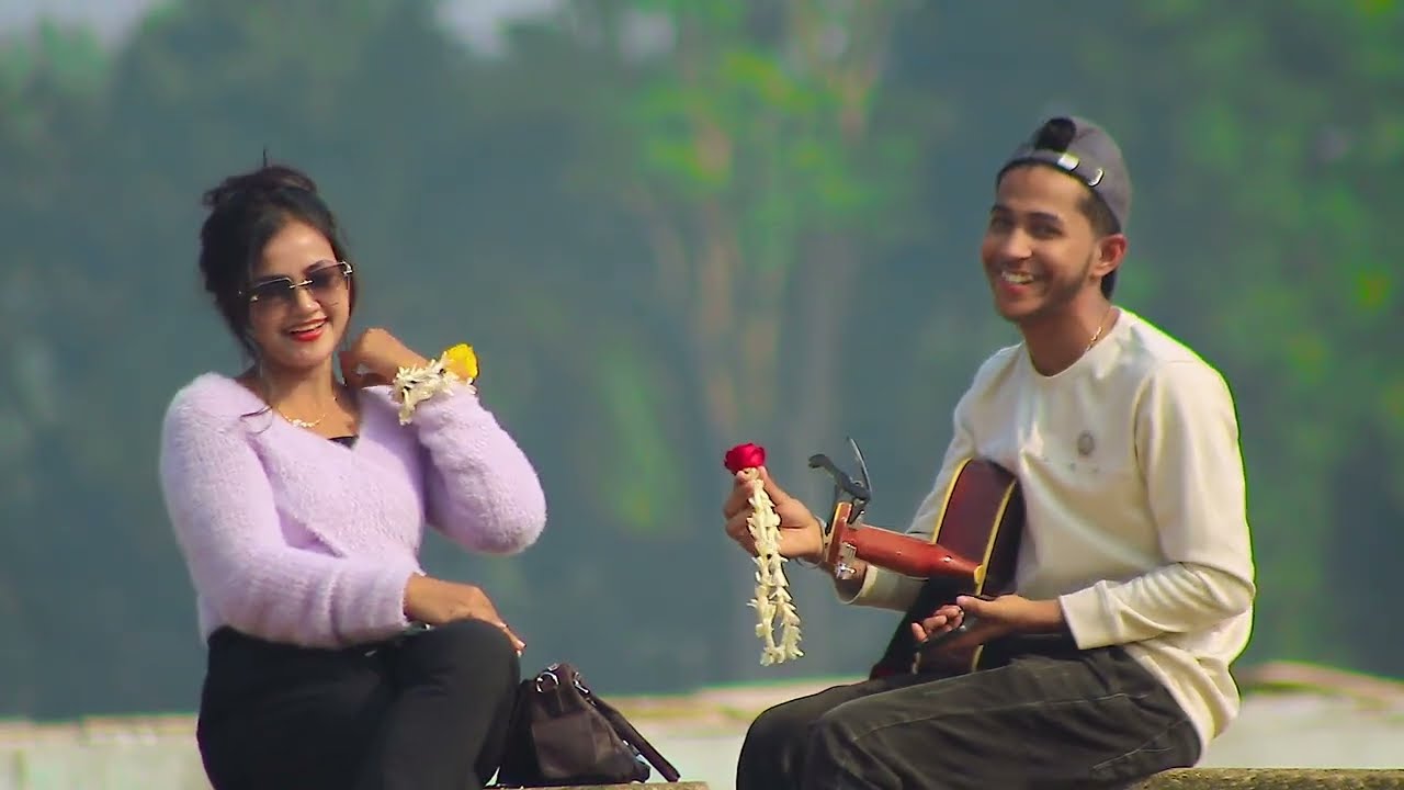 সুন্দরীকে শিখাচ্ছি প্রেম করতে হলে যা করতে হয় | Song Reaction prank Ep-84