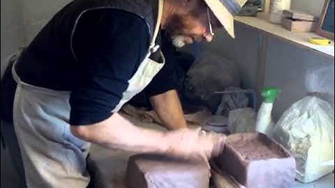 SIMON LEACH POTTERY - How to soften up clay that