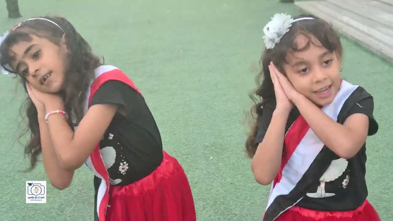 أنا واحد ما بين ملايين - استعراض في غاية الجمال والروعة