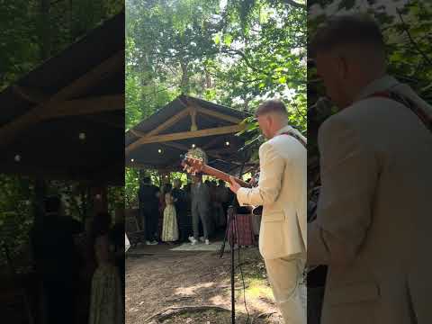 Live Ceremony & Bridal Walk