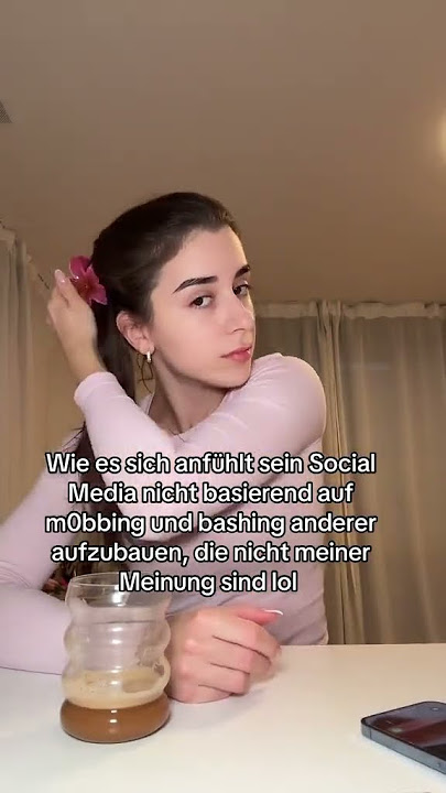 We are clean…🫧  #skincare #reinehaut #humor #schönehaut #clean #akne #liebeleben #skincareroutine