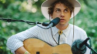 Logging Road (S02E04) Kevin Morby - Miles, Miles, Miles @Pickathon 2015 chords
