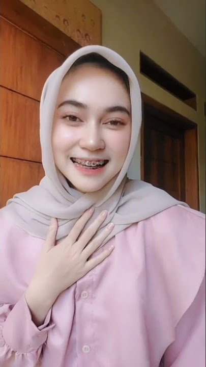 wooi i love u || #shorts #youtube #cewecantik #hijab #story #video #viral #storywa #storyig #wanita