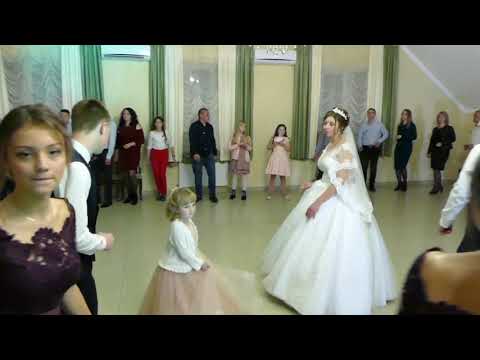 ТВОЇХ ОЧЕЙ ЗОРЯ ЯСНА ВЕСІЛЬНІ ТАНЦІ ПЕТРАНКА ПРЕСТИЖ 19 10 2019