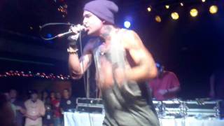 Yelawolf- I Wish A Mother F*cker Would (The Crossroads Cafe)
