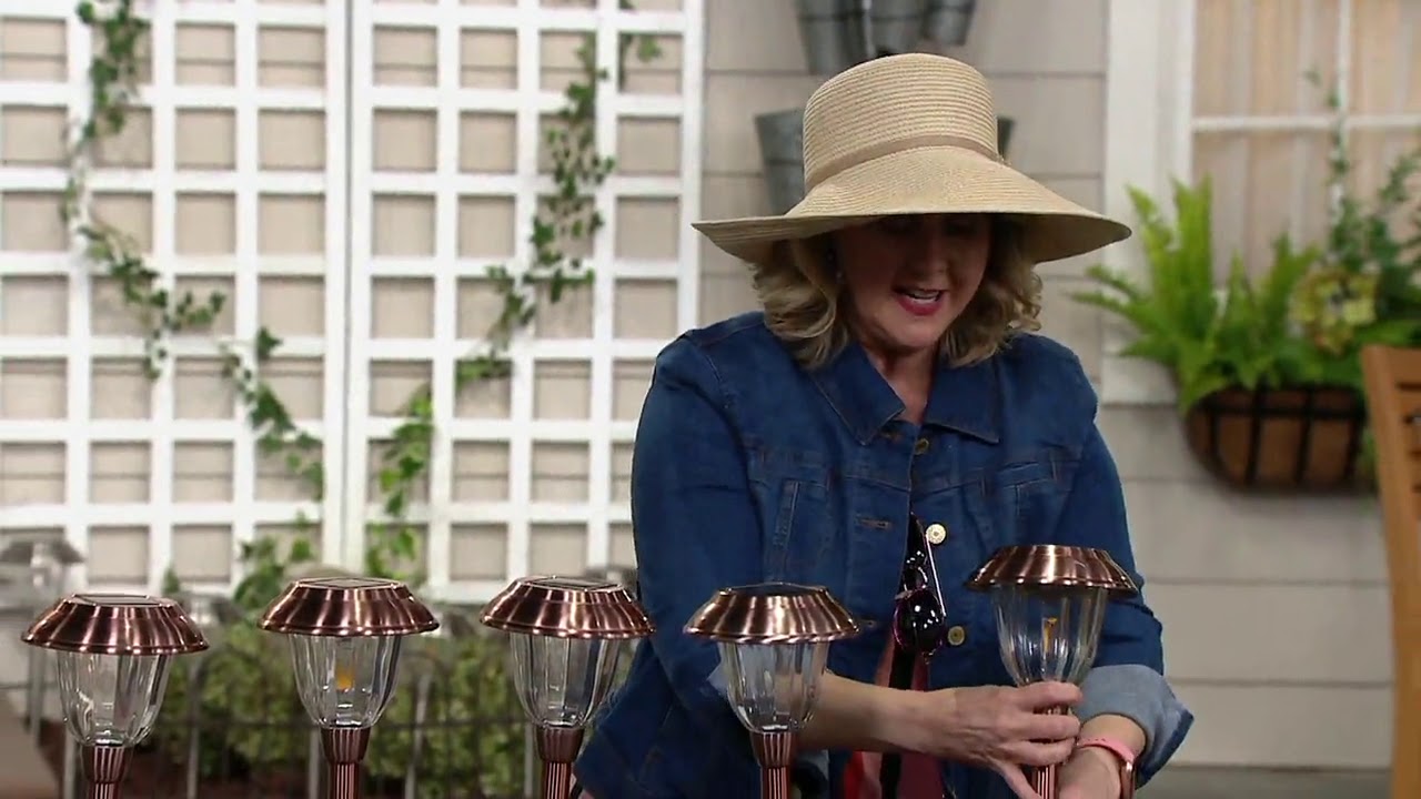 Energizer 8Piece Solar Landscape 360 Full Dispersion Pathway Set on