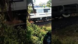 Vande Bharat express skip At (vatva loco shed )#viralshorts #explore #exploreindia #viralvideo.