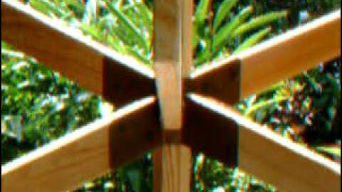 Rhombic dodecahedron Modular Building Bracket.