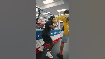 Southpaw Defense: Slipping the Jab