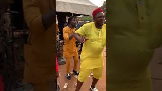 Mmiri Enweilo Amanuke live on stage