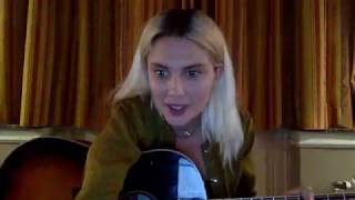 Ellie Rowsell(Wolf Alice)- Facebook Live 5/3/20