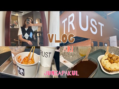 VlOG ARI,เที่ยวคาเฟ่เปิดใหม่ย่านอารีย์🍰🥤,Trust Cafe|ถ่ายรูป100บาท📸,| juneapakul