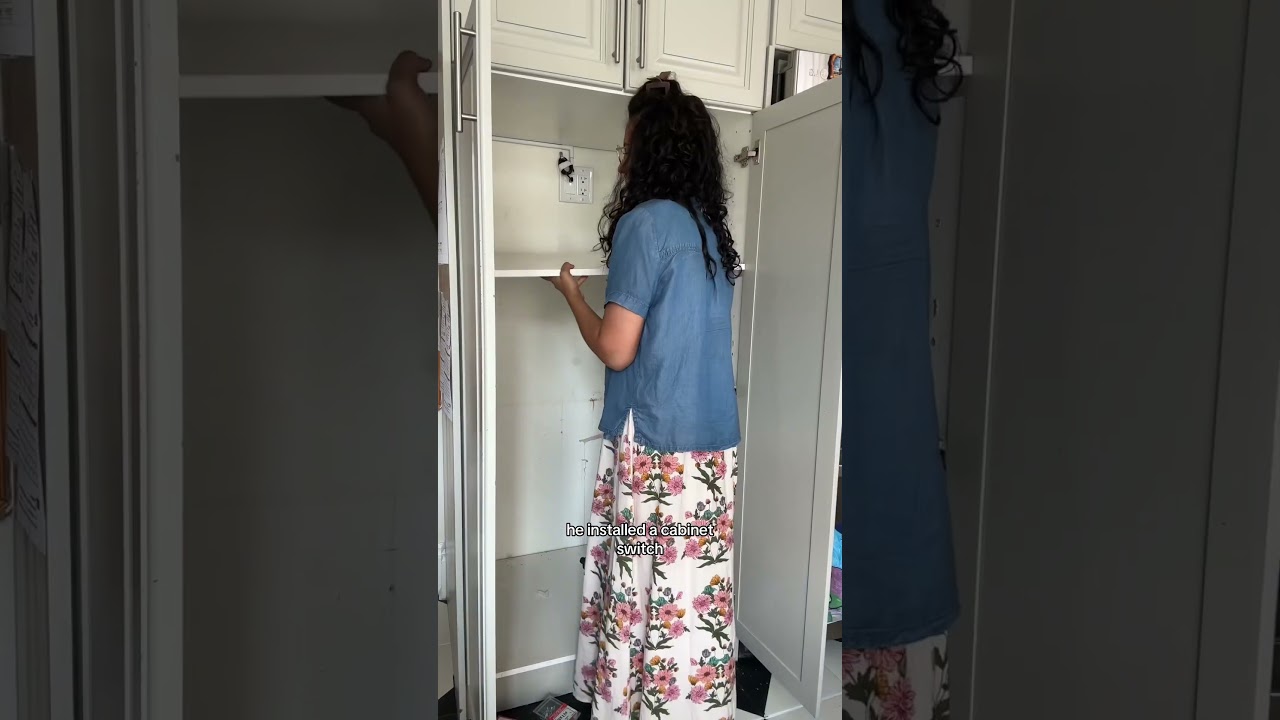 Hidden microwave and pantry drawers to transform my kitchen!