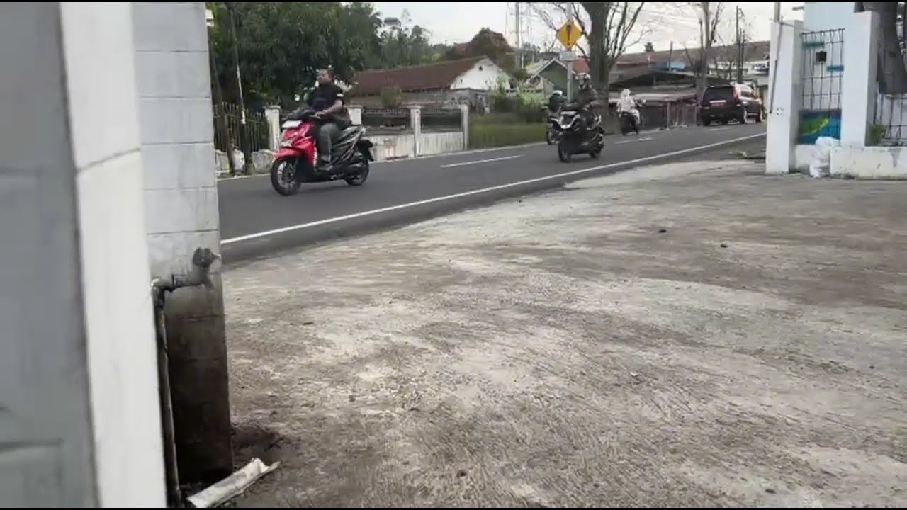 Vlog jalanan di siang hari 