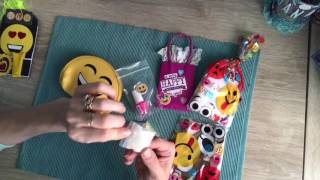 Emoji glitter swap back