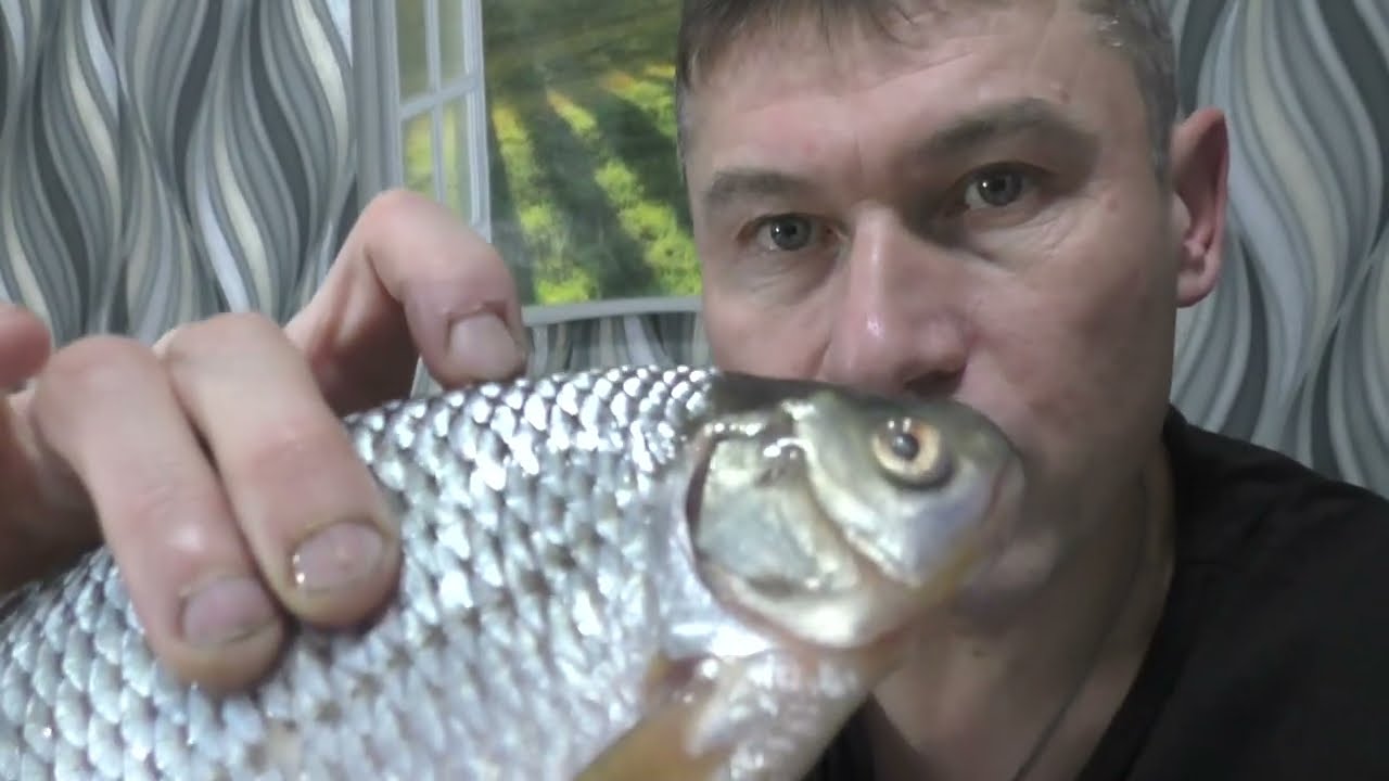 СОЧНАЯ ЖАРЕННАЯ РЕЧНАЯ РЫБА НА ВОДЕ ЭТО КАК!? ПОЖАРИЛ РЫБУ НА ВОДЕ БЕЗ БРЫЗГА И ШИПЕНИЯ!😋