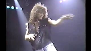 Bon Jovi - You Give Love A Bad Name (Live Philadelphia 1989) *ENHANCED AUDIO chords