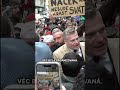 Velký ohlas měl příchod zástupců uskupení Motoristé sobě na Národní třídu
