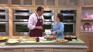 CooksEssentials Round Crisper Pan with Nonstick with David Venable