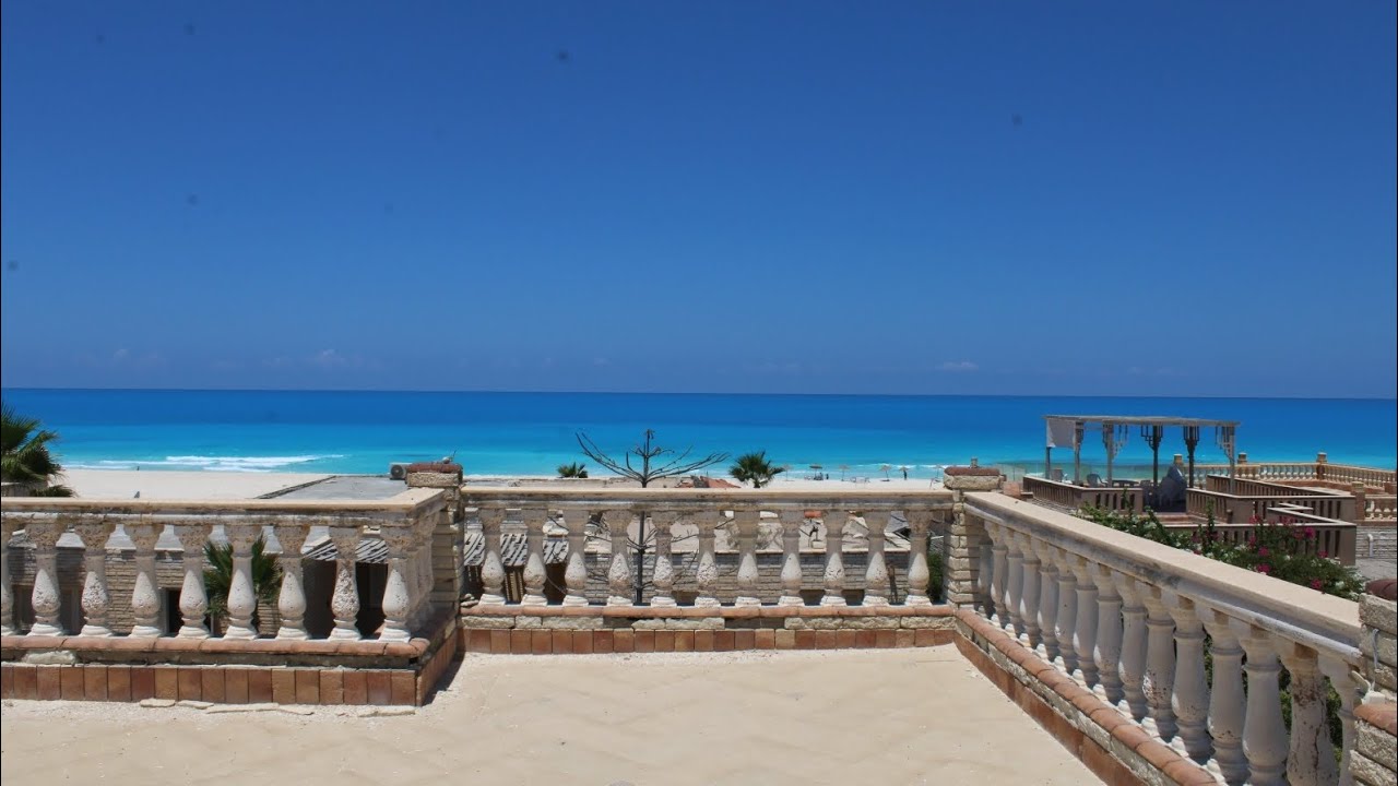 فيلا للبيع بقرية الريفيرا الساحل الشمالي -سعر لقطه -01090424404