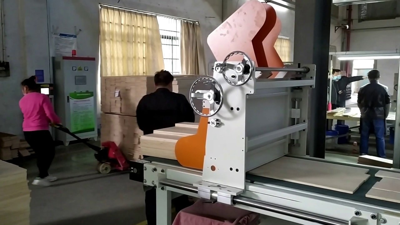 Hardwood/engineered flooring UV coating production line YouTube