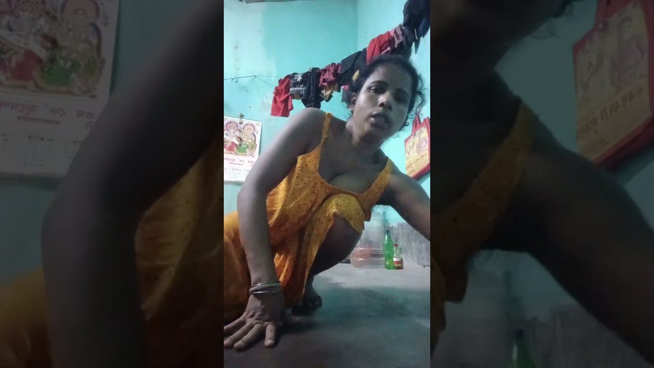 আজ ঘর মুছতে দুপুর হয়ে গেলো