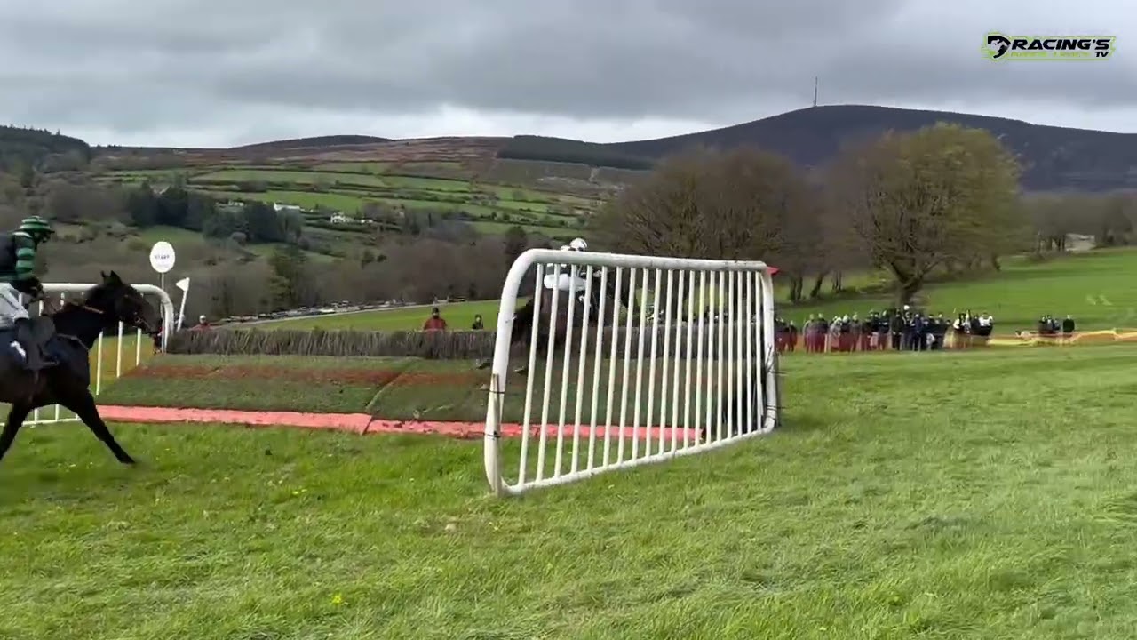Kara Sacre ridden by Derek O’Connor was an impressive winner of Div II, 4yo maiden at Ballycrystal
