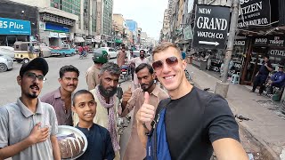 Foreigner’s First Day in Pakistan 🇵🇰 (Karachi Madness!)
